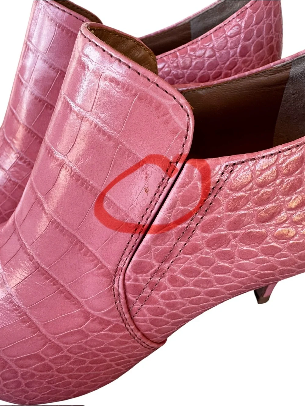 NWT Tory Burch Pink Croc Embossed Leather Pointed Toe Kitten Heel shooties 8.5
